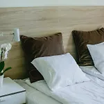 Swietokrzyska 32 - 2Br By Homeprime