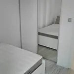 Shortstaypoland Jana Pawla B36