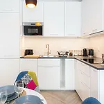 Apartments Rondo Wiatraczna By Noclegi Renters