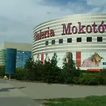 Woloska 80