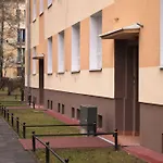 Apartament Warsaw Stopover Metro Wierzbno