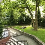 Saska Kepa Apartamenty