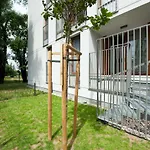 Awangarda Home Apartment