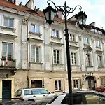 Mariensztat / Old Town Place For You
