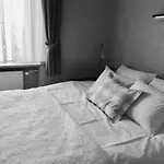 Mariensztat - 2 Rooms Old Town