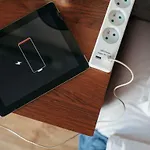 Netflix & Chill - Air Conditioning
