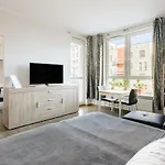 Airport Residence Orange
