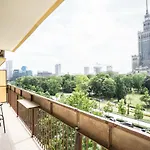 ★Bright, Spacious Apartment|Palace Of Culture View★