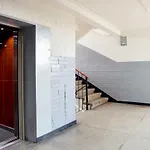 Klimatyczne Studio Metro Slodowiec