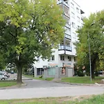 Apartament 69 Metro