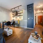 Tamka Chopin Apartment