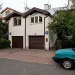Mokotow Cosy House Studio