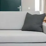 Rent Like Home - Lucka 18 Na Zicher