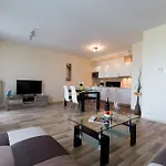 Pcd Aparthotel Ochota