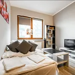 P&O Serviced Apartments Goclaw