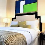 Luxury Collection Mondrian Market Square