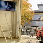 Two&Two Airport Apartments