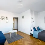 Zgoda 13 Apartment