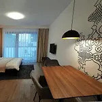 Come&Stay Apartments Wola