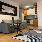 Modern 1Br Flat In Heart Of Warsaw With Parking