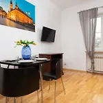 Warsaw New Town Apartments By Renters