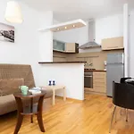 Warsaw New Town Apartments By Renters