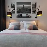 We Apartments Metro Centrum