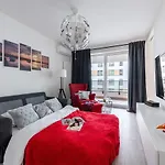 Komputerowa P&O Serviced Apartments