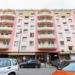 Apartment Warsaw Hoza By Noclegi Renters