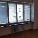 Just Room Central Rail