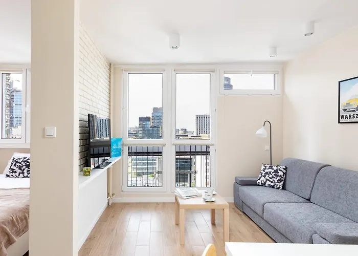 Rent Like Home - Zelazna 58/62