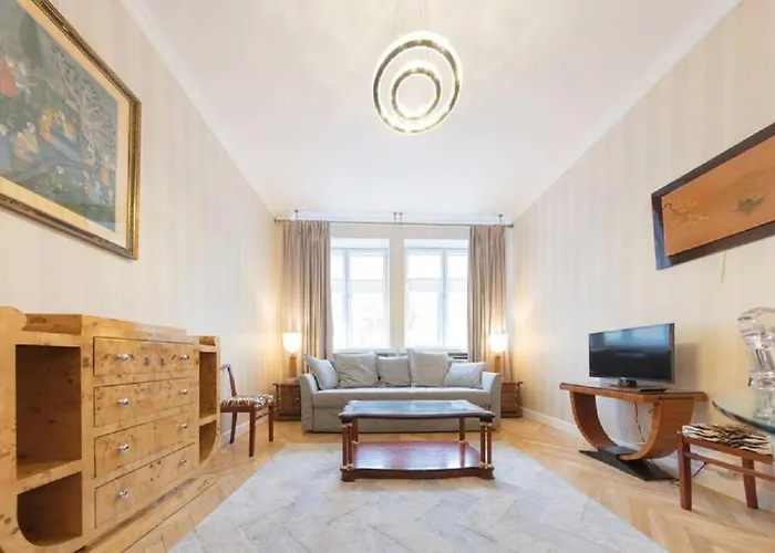 Super Luxury And Cozy- Golden Apartments- City Center