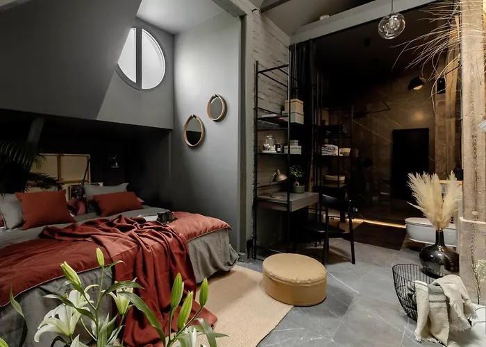 Mystictone - Loft In The Heart Of Warsaw - Nowy Swiat Roomtones