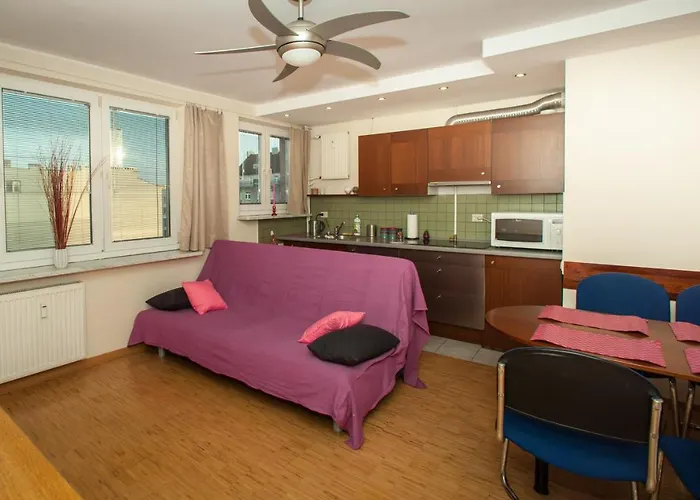 Zelazna & Zlota Apartments