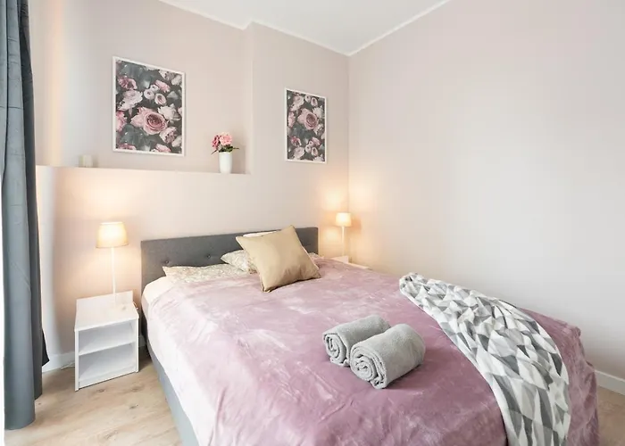 Superapart Aignera Apt 4, Family Friendly Oasis
