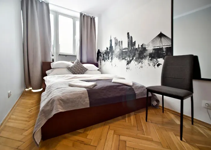 Hala Mirowska Apartments