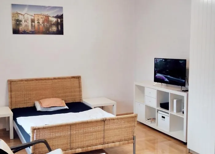 Apartament Hallera Square Warsaw 27M2