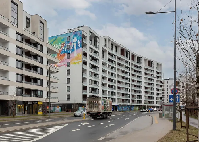 Artistic Żoliborz Apartments by Renters
