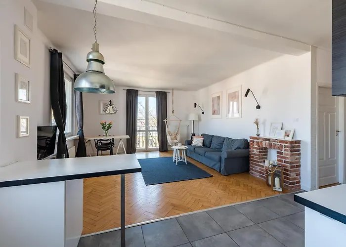 Sleepwithus Wilcza Apartment