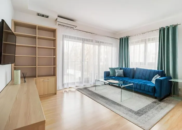 Bartycka Elegant Apartment