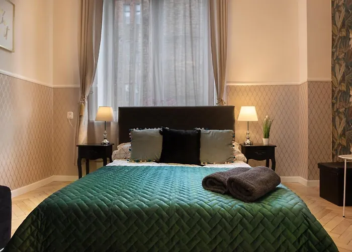 ClickTheFlat Sienna Street Apart Rooms