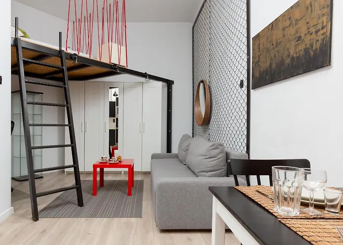 Downtown Studio Apartment Poznanska By Renters