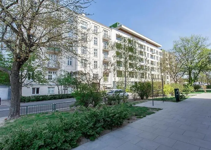 City Center/Golden Apartments/S20A