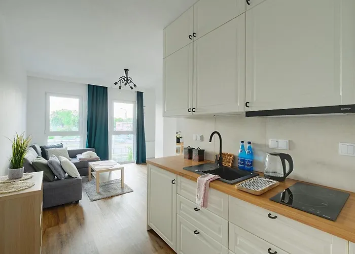 White Studio Targowa 10