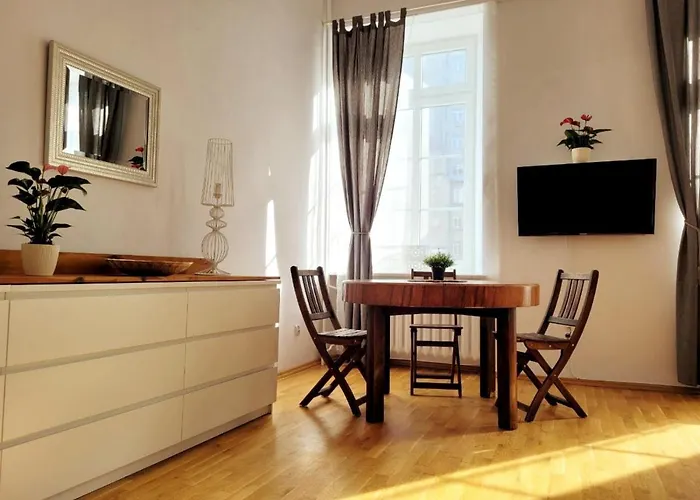 Przytulne Apartamenty W Centrum Warszawy Lok 2