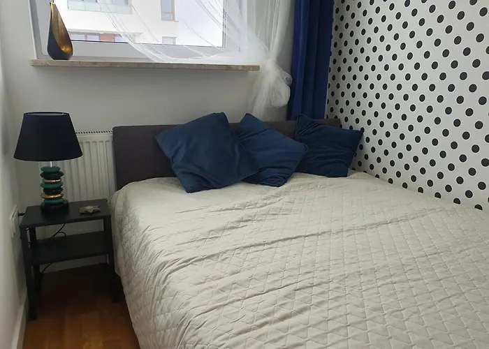 Apartament przy metro
