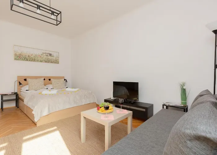 Cozy Studio In The Heart Of Warsaw, Elektoralna By Noclegi Renters