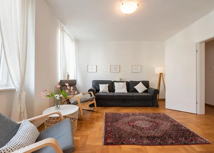 New Town Spacious Apartment