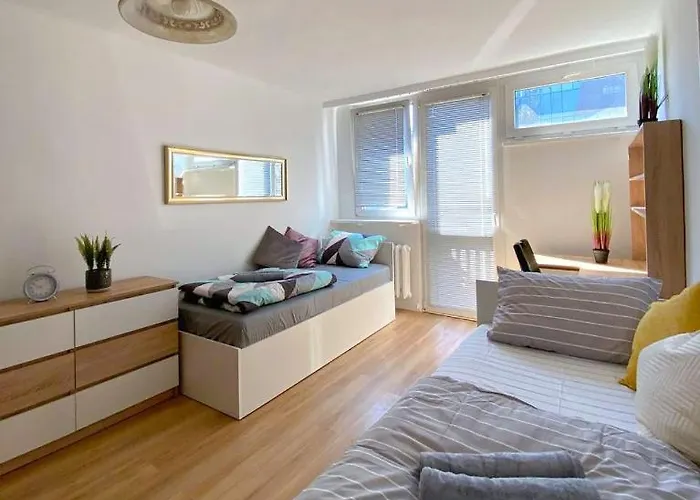 Bright Room №1 Grzybowska 9