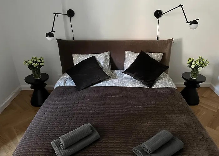 Old Town Square Suite